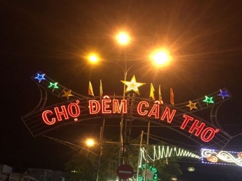 Chợ đêm Cần Thơ