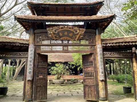 Làng cổ Phước Lộc Thọ