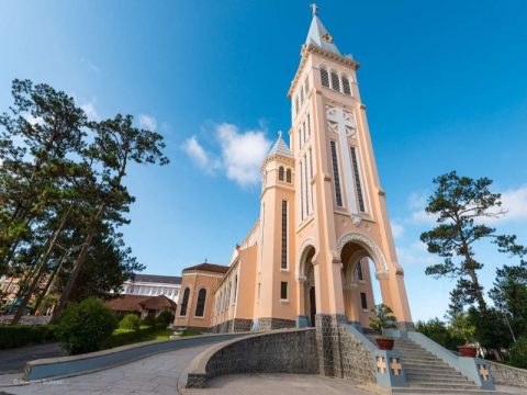 Nhà thờ La Mã Bến Tre