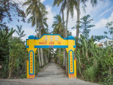 Chùa Lá Sen – Chùa Phước Kiển